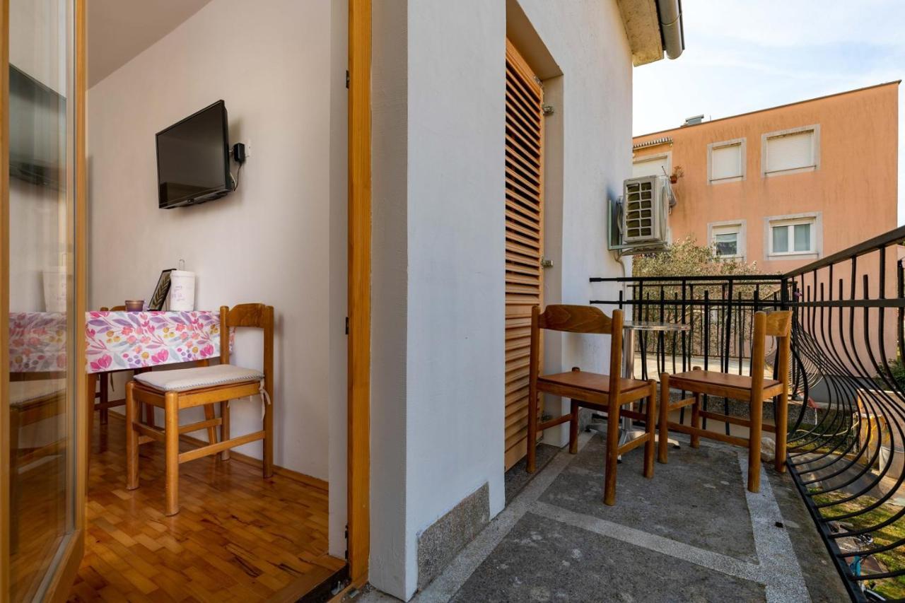 Rovinj City Studios Bagian luar foto