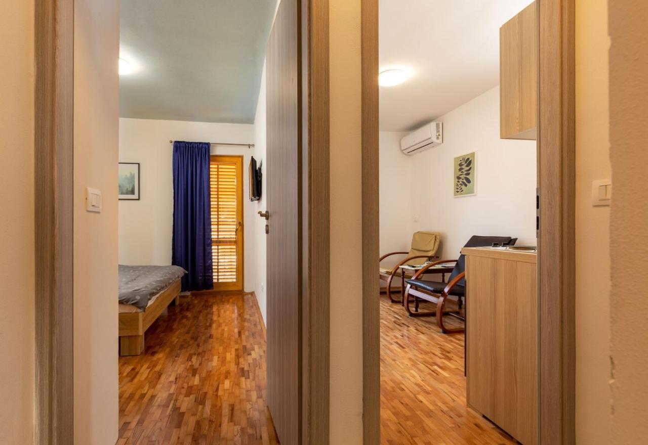 Rovinj City Studios Bagian luar foto
